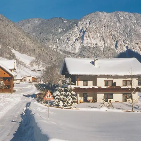 Haus Windegga Apartment