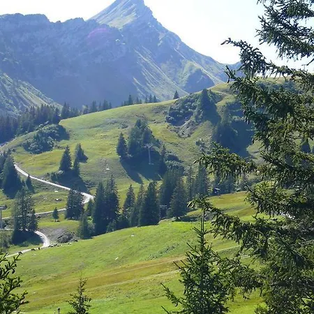 Haus Windegga アパート ブラント